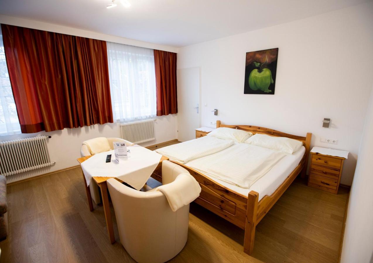 Hotel-Gasthof Martinek Baden Dış mekan fotoğraf