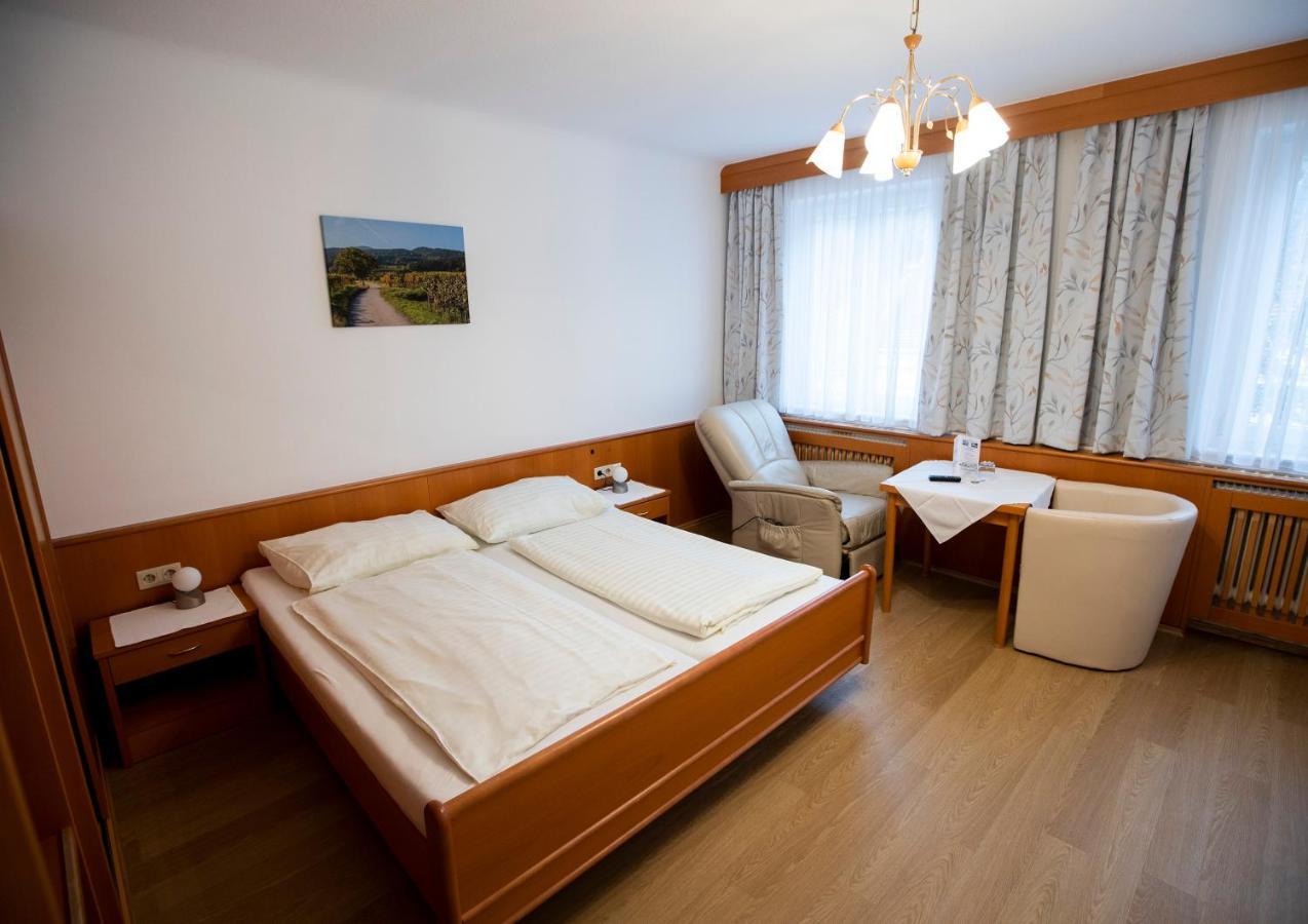 Hotel-Gasthof Martinek Baden Dış mekan fotoğraf